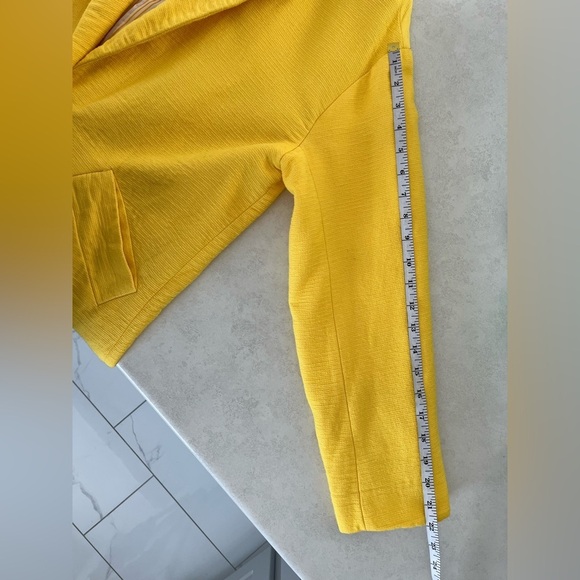 Suzy Shier/ Spring Yellow/ Button up coat/ Oversized/ Trench/ Blazer/ Size US M - Picture 11 of 13